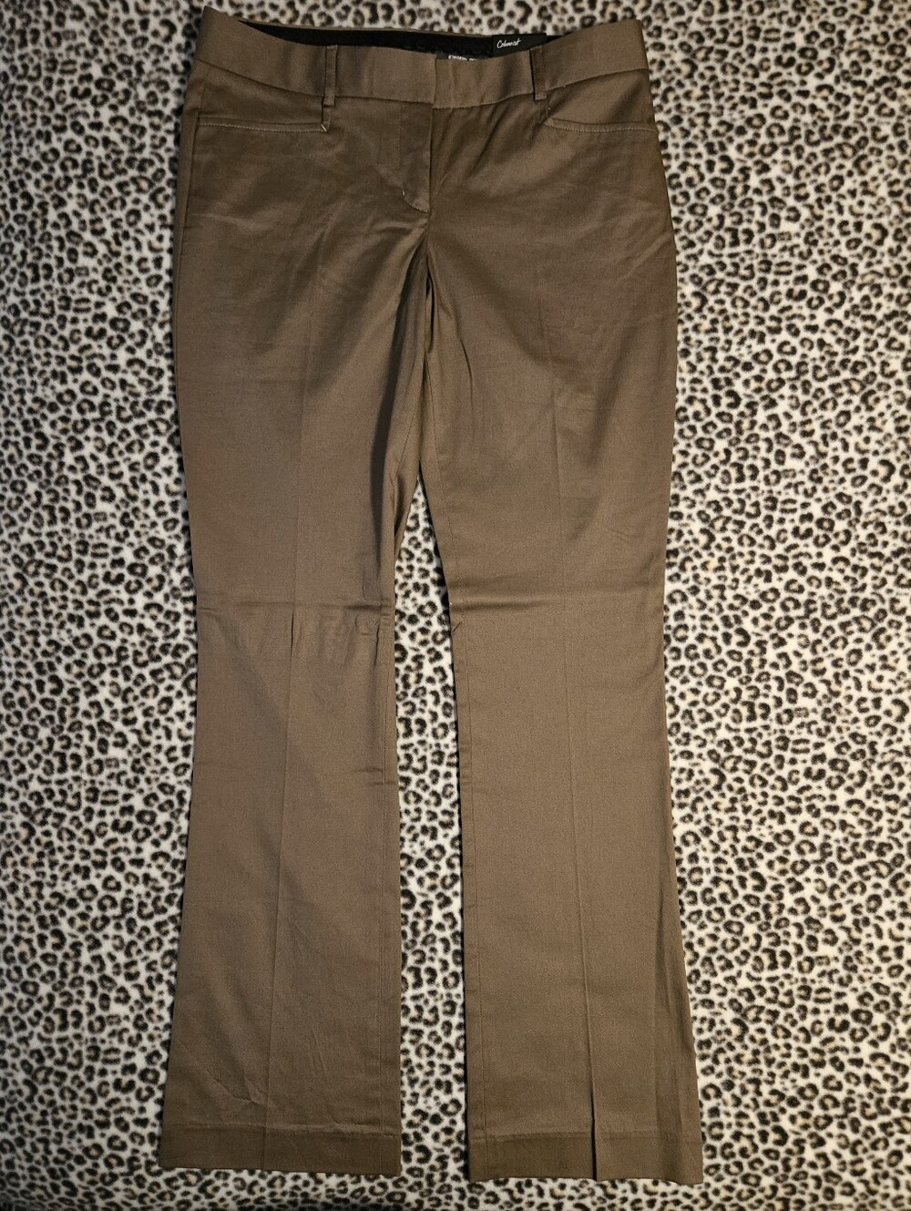Express Columnist Barely Boot Cut Low Rise Earthy Brown Dress Pants, Sz 6R, NWT